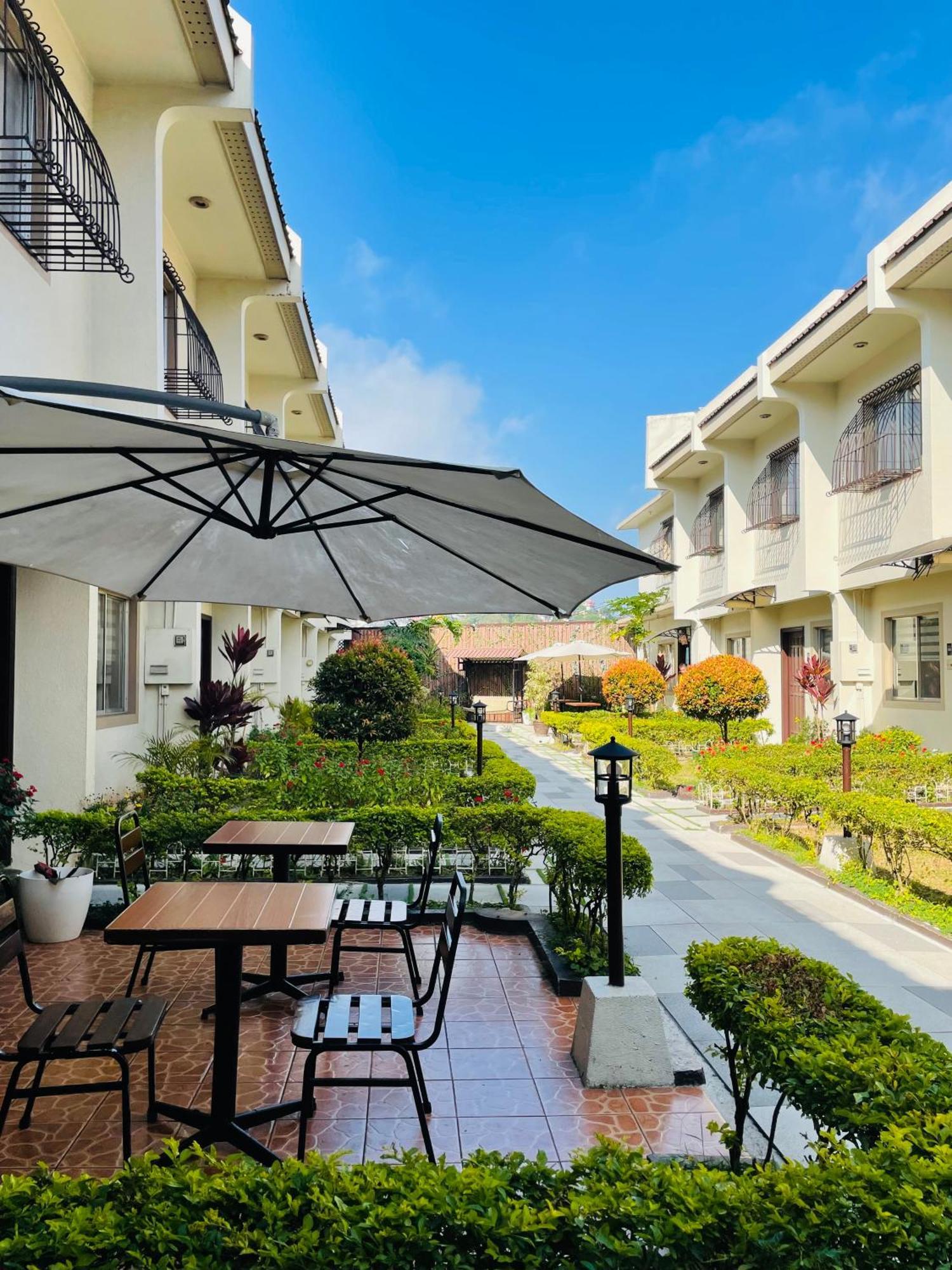 Baguio Holiday Villas Baguio City Eksteriør bilde